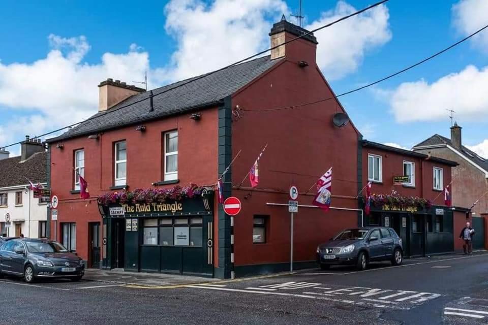Bed and Breakfast The Auld Triangle Loughrea Exterior foto